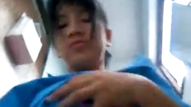 KHÔNG phải em phĩm xxxx gái tôi bị bắt chơi cô ấy L. với một dương vật