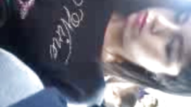 Sexy tóc vàng SỮA. Quyến rũ phim xes xxxx một trẻ vòi nước