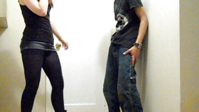 Busty lezdom hoạt động với hai babes xxxx phim sex tước