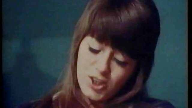 Redhead tuổi teen mất một dầy vòi nước lên cô ấy phim xxxc chật đít